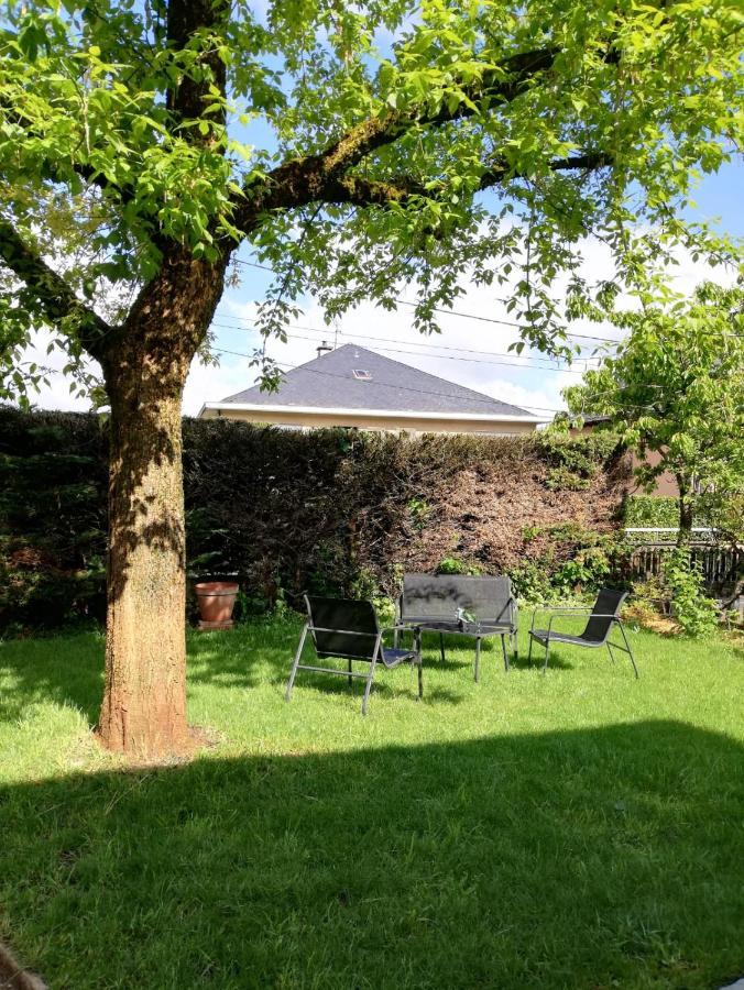 studio avec jardin à Rodez Exterior foto